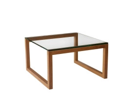 mesa-lateral-line-design-moveis-apoio-revisteiro